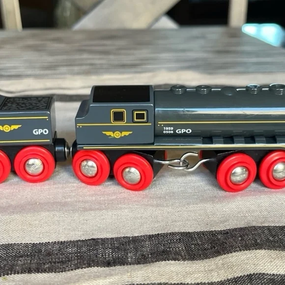 Speedy Bullet Train - Picture 3 of 5